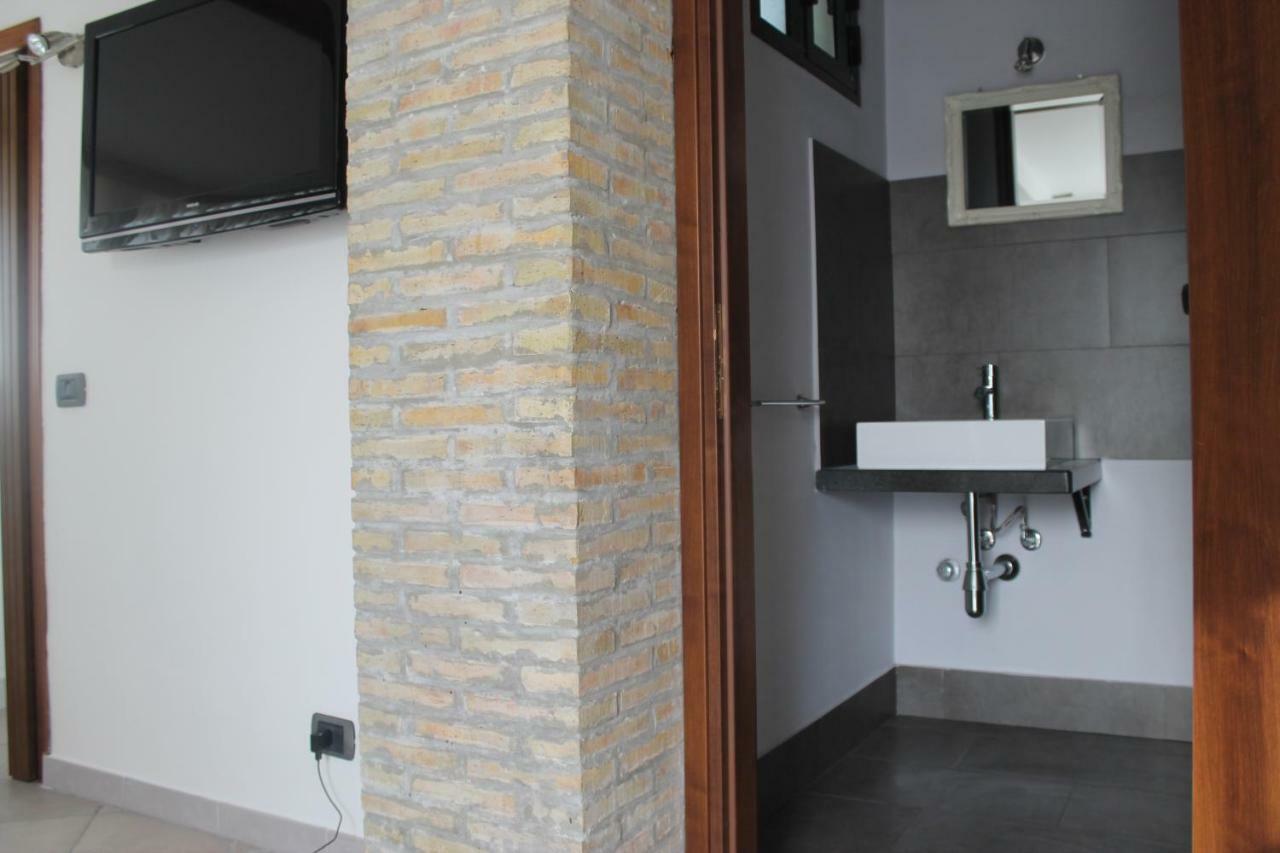 Domus Claudia - Casa Vacanze Syrakus Exterior foto